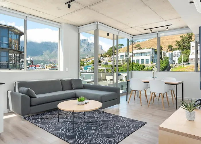 Luxury 2 Bedroom Mountain Views